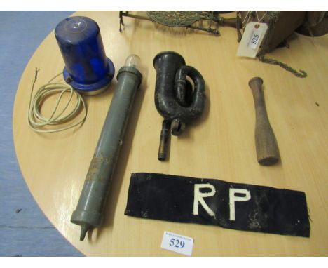  Sale Item:    CAR HORN FLARE BEACON ETC   Vat Status:   No Vat   Buyers Premium:  This lot is subject to a Buyers Premium of