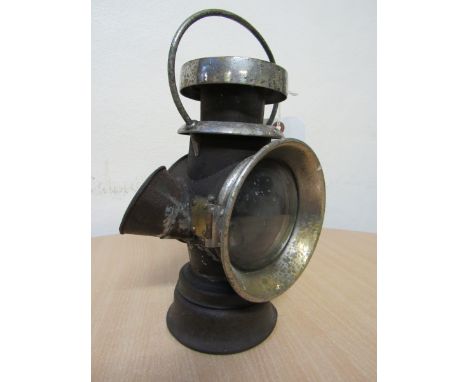  Sale Item:    RAILWAY LAMP   Vat Status:   No Vat   Buyers Premium:  This lot is subject to a Buyers Premium of 15% + Vat @ 