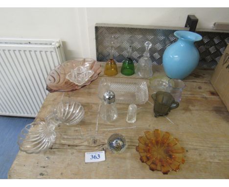  Sale Item:    BOX GLASSWARE   Vat Status:   No Vat   Buyers Premium:  This lot is subject to a Buyers Premium of 15% + Vat @