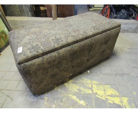  Sale Item:    OVERSTUFFED OTTOMAN (AF)   Vat Status:   No Vat   Buyers Premium:  This lot is subject to a Buyers Premium of 