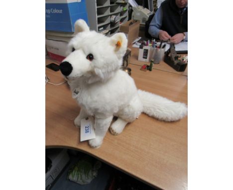  Sale Item:    STEIFF WHITE DOG   Vat Status:   No Vat   Buyers Premium:  This lot is subject to a Buyers Premium of 15% + Va
