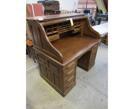  Sale Item:    OAK ROLL TOP DESK   Vat Status:   No Vat   Buyers Premium:  This lot is subject to a Buyers Premium of 15% + V