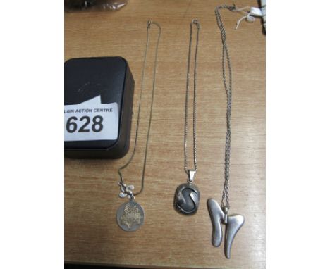  Sale Item:    SILVER NECKLACES & PENDANTS   Vat Status:   No Vat   Buyers Premium:  This lot is subject to a Buyers Premium 