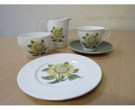  Sale Item:    14 PCS SHELLEY TEA CHINA   Vat Status:   No Vat   Buyers Premium:  This lot is subject to a Buyers Premium of 