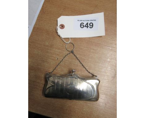  Sale Item:    SILVER LADIES PURSE (AF)   Vat Status:   No Vat   Buyers Premium:  This lot is subject to a Buyers Premium of 