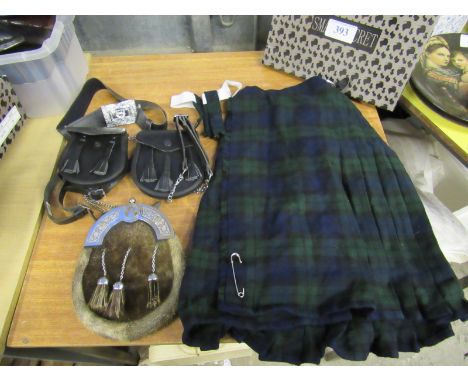  Sale Item:    MANS SPORRAN 2 BOYS SPORRANS BELT & KILT (9-10 YEARS)  Vat Status:   No Vat   Buyers Premium:  This lot is sub