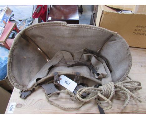  Sale Item:    HAND SOWER & WIRE STRETCHERS(AF)   Vat Status:   No Vat   Buyers Premium:  This lot is subject to a Buyers Pre