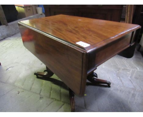  Sale Item:    MAHOGANY CENTRE PEDESTAL TABLE WITH CLAW FEET  Vat Status:   No Vat   Buyers Premium:  This lot is subject to 