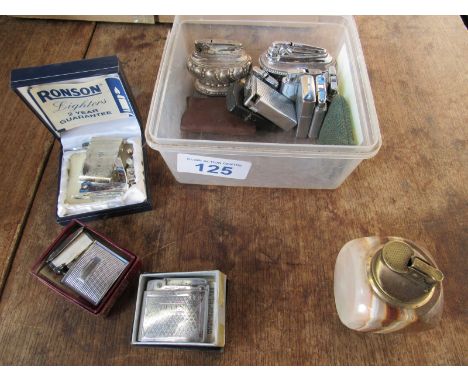  Sale Item:    BOX CIGARETTE LIGHTERS (AF)   Vat Status:   No Vat   Buyers Premium:  This lot is subject to a Buyers Premium 