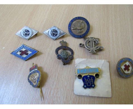  Sale Item:    BAG ENAMEL PIN BADGES ETC   Vat Status:   No Vat   Buyers Premium:  This lot is subject to a Buyers Premium of