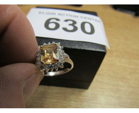  Sale Item:    925 SILVER GEM SET YELLOW STONE RING  Vat Status:   No Vat   Buyers Premium:  This lot is subject to a Buyers 