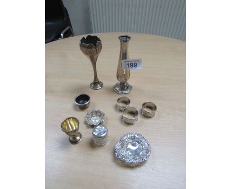 Sale Item:    VARIOUS SILVER & WHITE METAL ITEMS  Vat Status:   No Vat   Buyers Premium:  This lot is subject to a Buyers Pr
