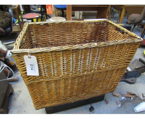  Sale Item:    WICKER LOG BASKET (AF)   Vat Status:   No Vat   Buyers Premium:  This lot is subject to a Buyers Premium of 15