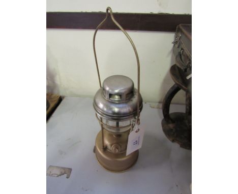  Sale Item:    TILLEY LAMP   Vat Status:   No Vat   Buyers Premium:  This lot is subject to a Buyers Premium of 15% + Vat @ 2