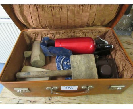  Sale Item:    SUITCASE & CONTENTS (AF)   Vat Status:   No Vat   Buyers Premium:  This lot is subject to a Buyers Premium of 