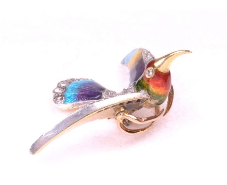 An exquisite gold, enamel and diamond ornament, in the form of a hummingbird, late 19th Century
The bird with fine guilloche 