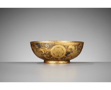 A GOLD LACQUER BOWL WITH KATABAMI MONJapan, Meiji period (1868-1912)The deep rounded sides supported on a slightly spreading 