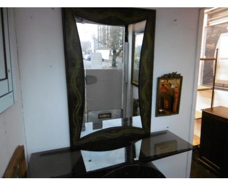 A DECORATIVE CONSOLE TABLE AND MIRROR