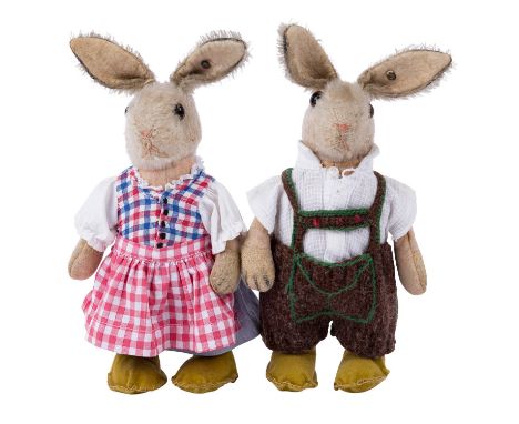 STEIFF 'Hasbu und Hasmaid', 1937-43, beide mit drehbarem Plüschkopf und Knopf mit kurzem Bogen beim zweiten"f" der Aufschrift