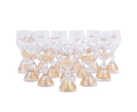ROSENTHAL 16 Weingläser 'Zauberflöte', 20. Jh. Farbloses Kristallglas mit goldstaffierten Szenen aus der Oper 'Zauberflöte', 