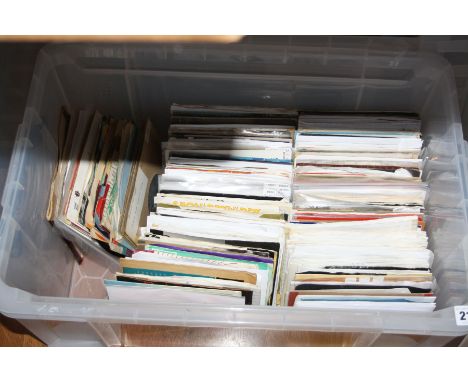 A TRAY CONTAINING APPROXIMATELY THREE HUNDRED 7' SINGLES, including Slick, Sex Pistols, Duran Duran, Boomtown Rats, Buzzcocks