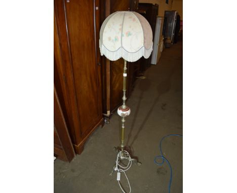 MID-20TH CENTURY BRASS LAMP STANDARD WITH PORCELAIN DECORATIVE MOUNT, HEIGHT APPROX 155CM