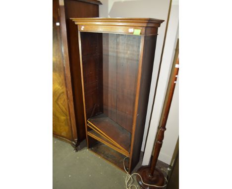 REPRODUCTION BOOK SHELF, WIDTH APPROX 79CM