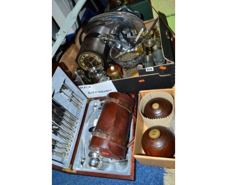 A P&B SHEFFIELD PLATED CANTEEN PART CUTLERY SET, and box of plated wares, mantel clock, two sets of green bowls (one in origi