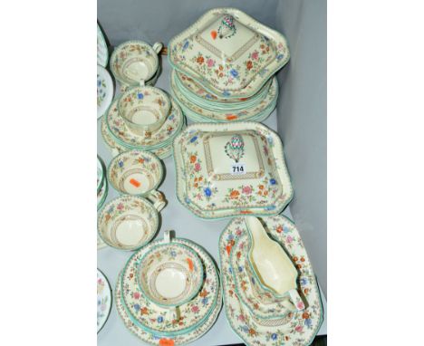 COPELAND 'SPODE'S ROYAL JASMINE' DINNERWARES, to include tureens, soup bowl, plates and saucers, etc (handle loose on soup) (
