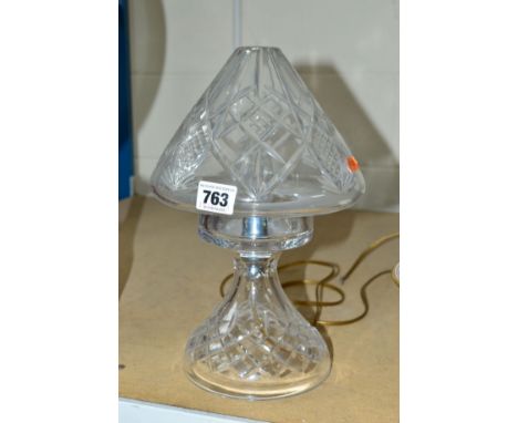 A CUT GLASS TABLE LAMP BASE AND MATCHING SHADE, height approximately 31cm