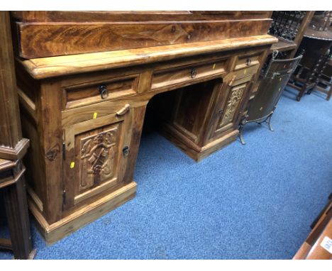 A HARDWOOD DESK WITH THREE VARIOUS DRAWERS, approximate size width 150cm x depth 61cm x height 81cm and a copper firescreen (