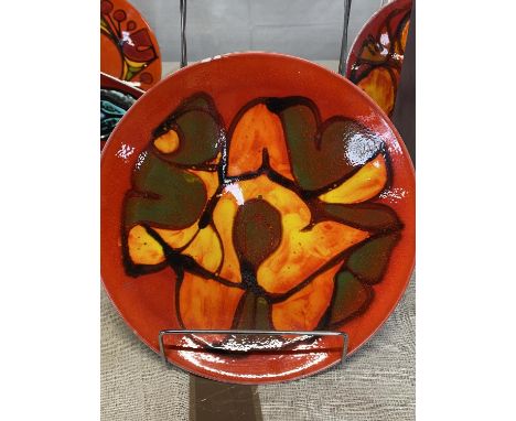 A Poole pottery shallow dish d26.5cm 