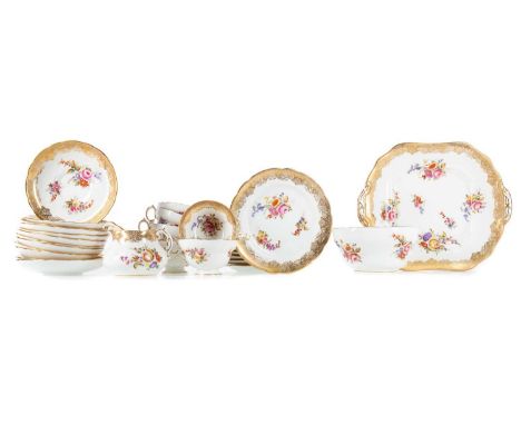 HAMMERSLEY, PORCELAIN TEA SERVICE LATE 19TH CENTURY twelve place setting with two sandwich plates, sugar bowl and cream jug, 