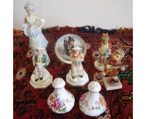 Pair of Hummel/Goebel figures, a pair of Royal Crown Derby pepperettes and other continental decorative ceramic figures 