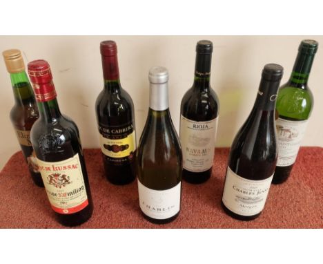 Selection of various assorted wine including white, red and sparkling 