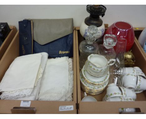 Grimwades 'Linnea' dinner service Rd. No. 407851, other blue and white ceramics, Royal Standard 'Nose Gay' tea service, red v