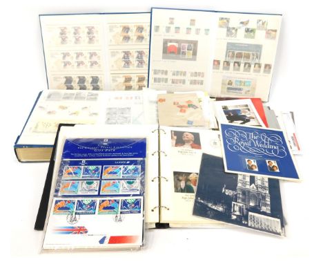 Philately. A collection of Royal Mail definitive's collector's packs, GB collectors stamps, etc., to include Harry Pottery, D