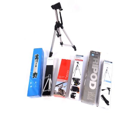 A quantity of camera tripods, comprising Miranda Titan TP30, Silver Crest telescopic camera tripod, TV-2595LXS, compact serie