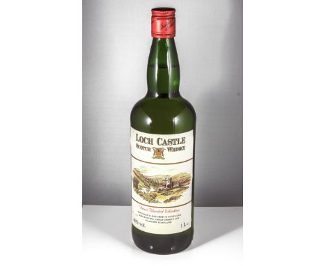 A bottle Loch Castle Scotch Whisky 40%