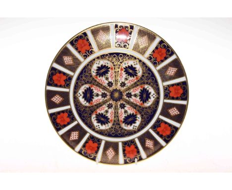 Royal Crown Derby, Old Imari cake plate, 1128, 28cm.