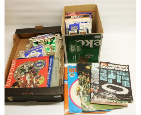 Collection of late 1960s/early 1970s football programmes, vinyl pennants, etc. from various clubs including Arsenal, Middlesb