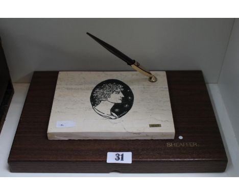 Sheaffer R .Winfield Natural Marble Pen stand boxed 