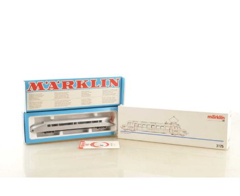 Marklin HO Gauge German and Swiss Locomotives, both boxed, 8377 German Rail Zeppelin in silver livery, 3125 Roter Pfeil elect