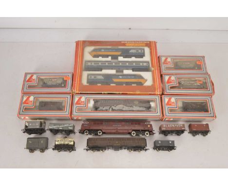 Hornby Lima Locomotives and wagons (16), comprising Hornby R332 High Speed Train pack with Power Car Driving trailer and Mark