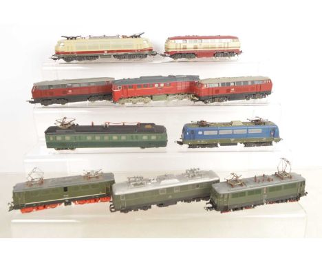 Lima East German HO gauge Diesel and  Electric Locomotives and railcars (10), comprising Lima six axle Electric Locomotive DB