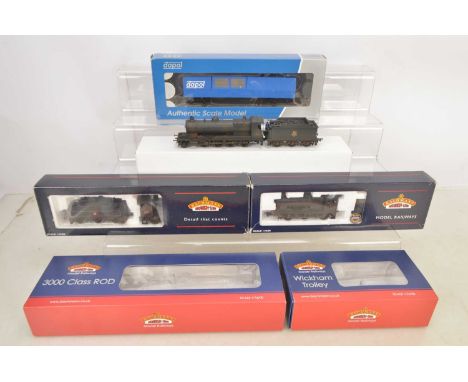 Detailed Bachmann Dapol Locomotives  00 gauge in original boxes (4), comprising Bachmann 3000 class ROD 2-8-0 weathered BR bl