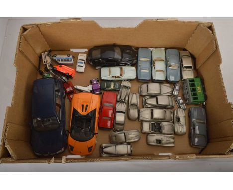 Modern Diecast Vehicles Toys and Kits Mainly Jaguars (50+) unboxed 1:18 scale and smaller, Corgi, Autoart, Road Signature, Ja