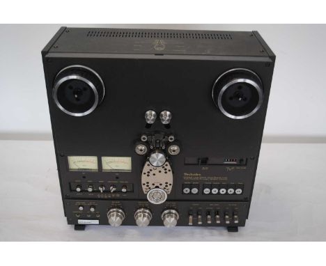 Technics Reel to Reel RS-1700, Technics Reel to Reel model RS-1700 black, Isolated Loop/Direct Drive/Quartz Lock/Auto Reverse