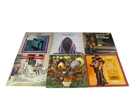 Soul / Motown LPs, seventeen albums of mainly Soul, Motown and Funk with artists comprising Geno Washington (Shake A Tail Fea