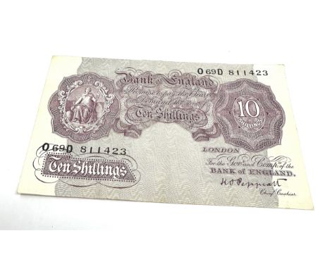 ten shill;ing Peppiatt - MAUVE - 1940 to 48 EMERGENCY ISSUE - Second World War - English Banknote.